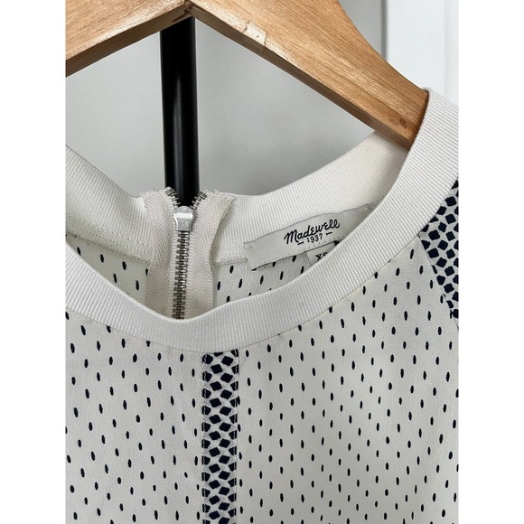 Madewell Women’s Silk Sleeveless Blouse Top Size XS Classic Boho Chic Shirt - Picture 3 of 9